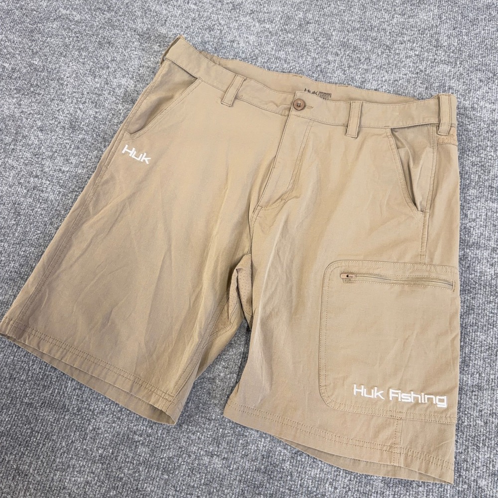 Huk Shorts Mens 2XL Tan Next Level 9" Ins Cargo Stretch PFG Performance Fishing
